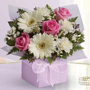 Same Day Flower Delivery Wheelers Hill - Studfield Florist
